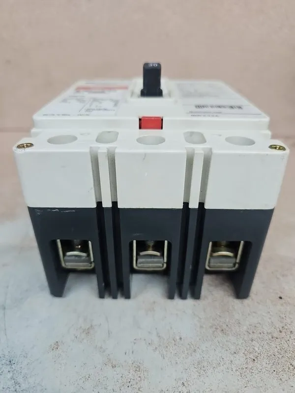 Автоматический выключатель 1 Eaton EHD3030L 30A Circuit Breaker EHD 14K 3P 480V  — фото лота 2