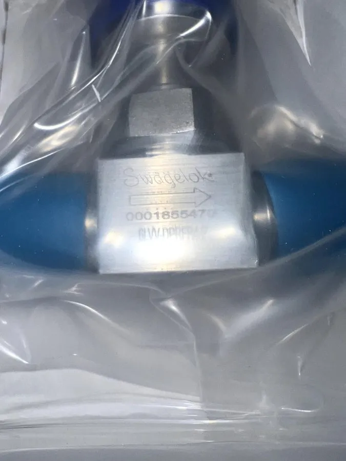 Клапан Swagelok 6LVV-DPRFR4-P VIM-VAR UHP Diaphragm 1/4” Sealed Valve VCR Fittin