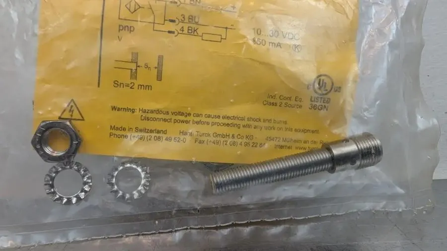Датчик приближения Bi2-EG08-AP6X-H1341 Proximity Switch Sensor