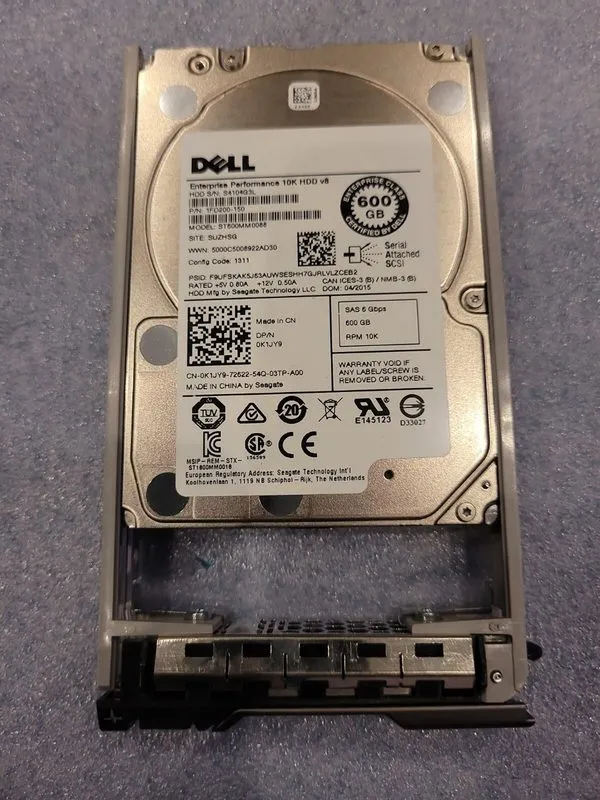 Жёсткий диск Dell R95FV 0R95FV 600GB 10K 12Gb/s 2.5" SAS HDD Hard Drive ST600MM0 — фото лота 1