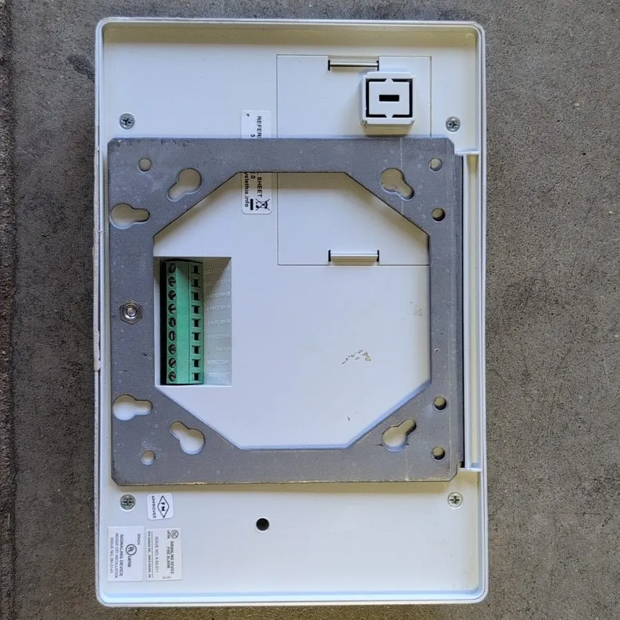 Дисплей EST Edwards EST 2 Fire Alarm Remote Annunciator 2-LSRA-C LCD Display & K