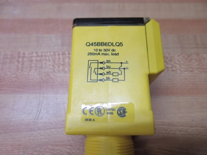 Фотоэлектрический датчик Banner Q45BB6DLQ5 Rugged Rectangular Photoelectric Sens