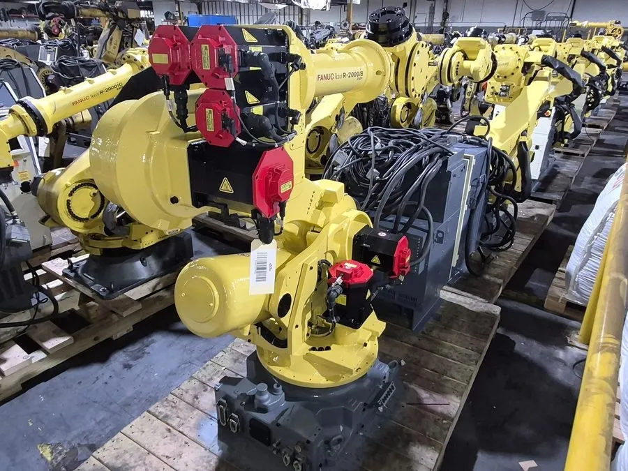 Оборудование ЧПУ FANUC R-2000iB/210F Complete w/ R-30iB Controls — фото лота 2