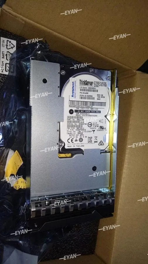 Сервер Lenovo 00LA880 4XB0G88761 600GB ThinkServer 10K SAS 3.5'' LFF HDD Hard Dr