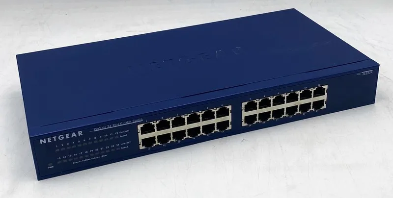 Коммутатор Netgear ProSafe JGS524v2 24-Port Gigabit Ethernet Switch