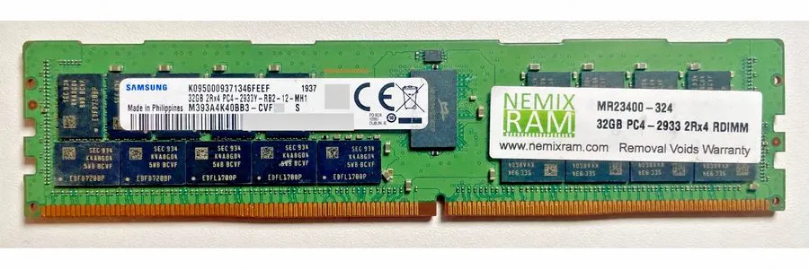 Модуль памяти Samsung 32GB DDR4-2933MHz 2Rx4 ECC RDIMM Server RAM M393A4K40BB3-C — фото лота 1