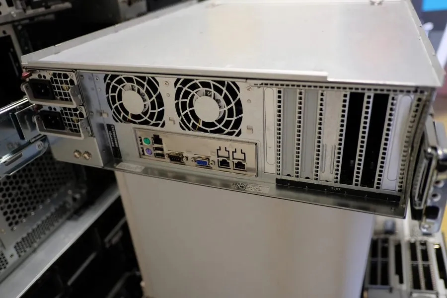 СХД Dell Compellent Series C40 CT-040 Storage Enclosure System