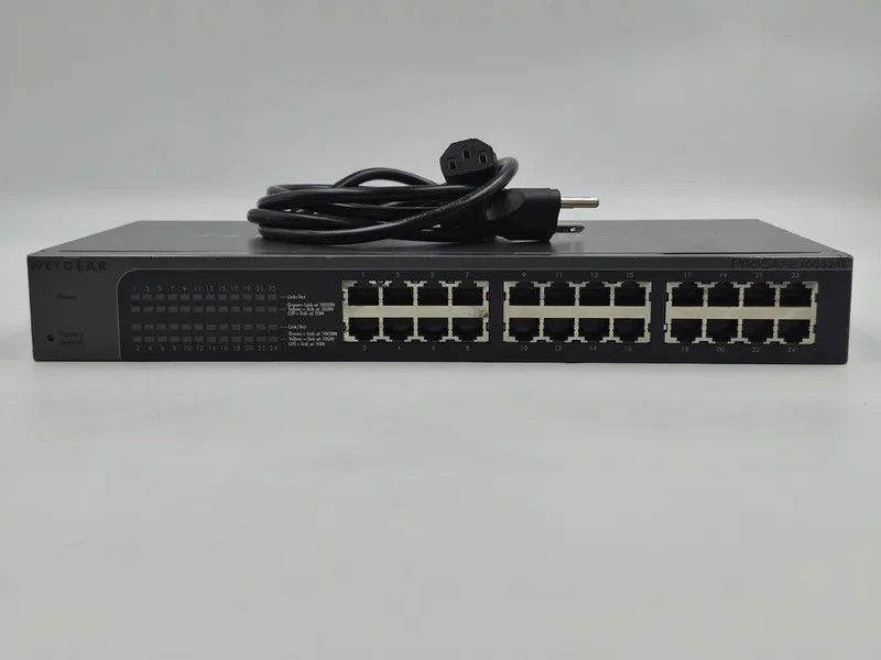 Коммутатор Netgear ProSafe Plus JGS524E 24-Port Gigabit Switch with Power Lead