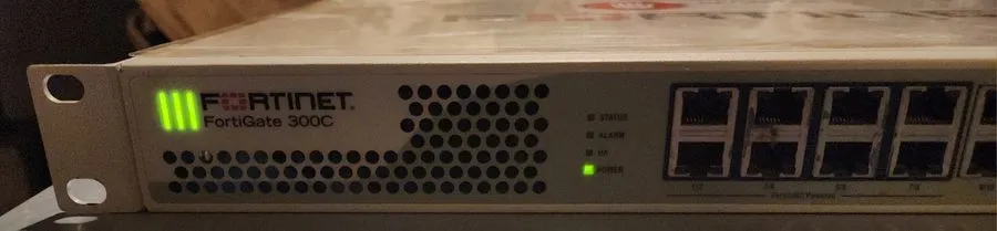 Межсетевой экран Fortinet FortiGate 300C FG-300C Network Security / Firewall