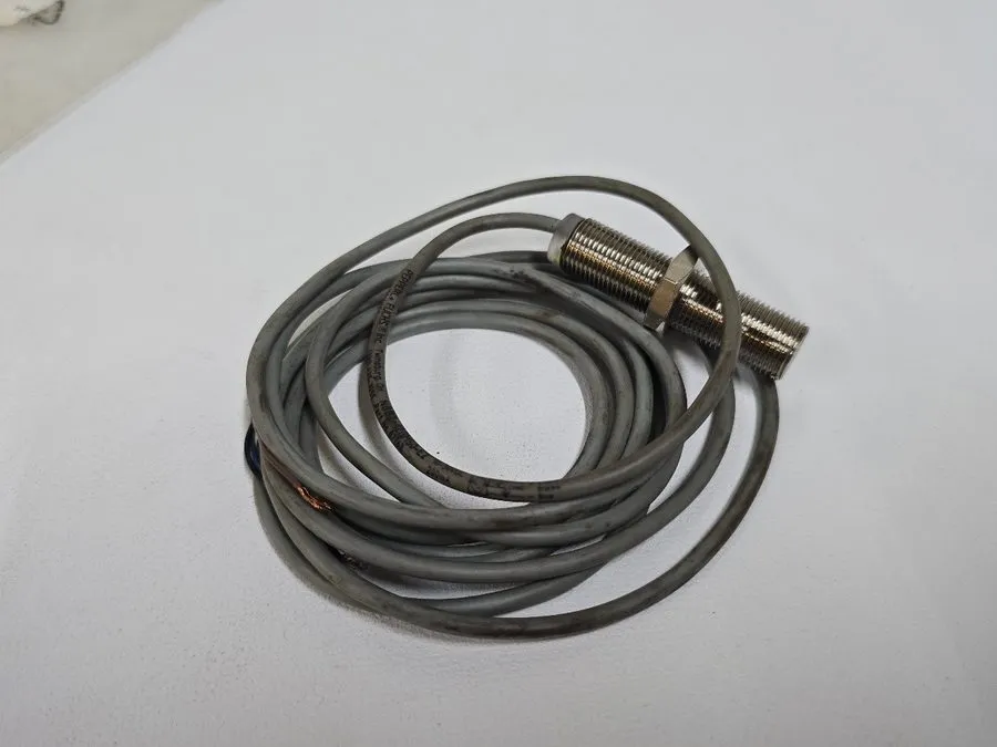 Датчик приближения Pepperl+Fuchs NBB2-12GM50-E2 Sensor&Proximity Switch — фото лота 1