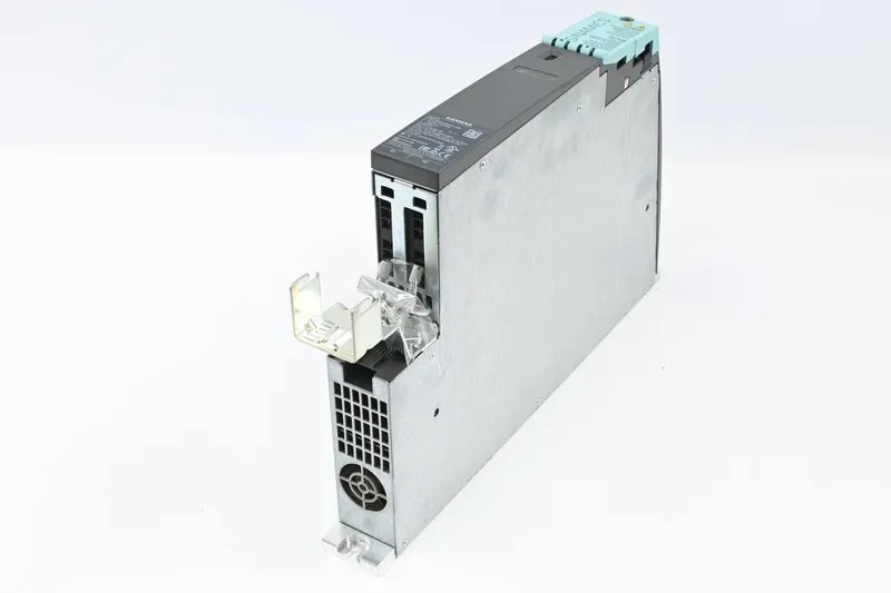 Частотный преобразователь Siemens Sinamics DMM 5A/5A 6SL3120-2TE15-0AD0