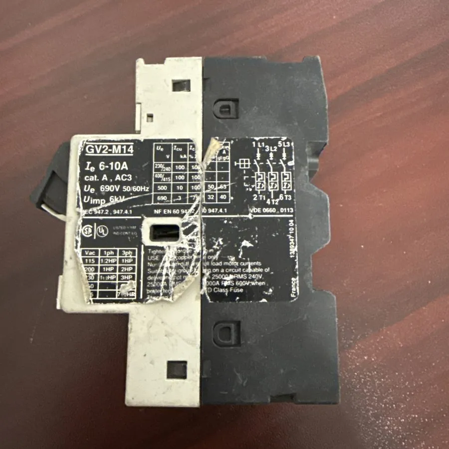 Автоматический выключатель TELEMECANIQUE 6-10 AMP MOTOR CIRCUIT BREAKER 3 POLE 6