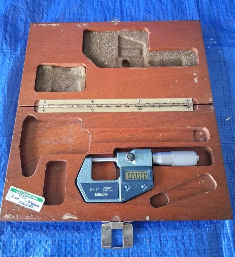 Микрометр Mitutoyo 293-765-30 Digital Micrometer with Case 0-1'' .00005'' 0.001m