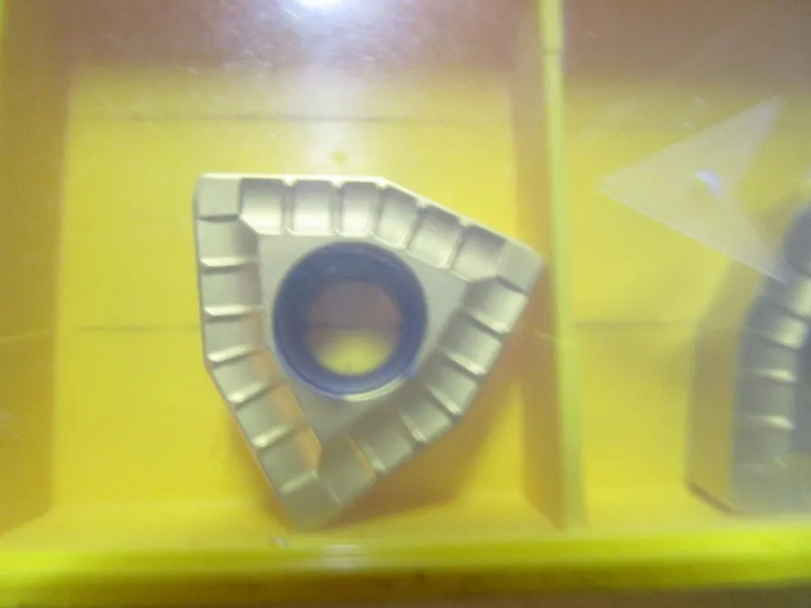 Режущий инструмент Kennametal 2045294 Indexable Drill Insert: DFTHP KC7140, Carb