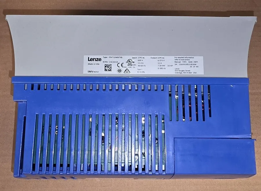 Частотный преобразователь Lenze AC Tech ESV752N06TXB SMVector VFD Inverter 10 HP