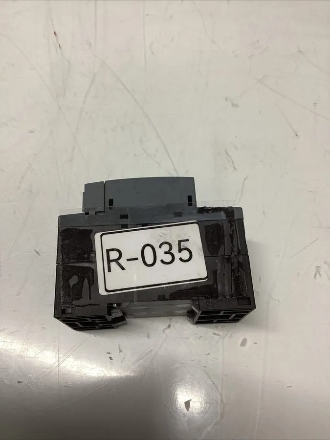 Автоматический выключатель SIEMENS 3RV1011-1JA10 Motor Protection Circuit Breake — фото лота 2