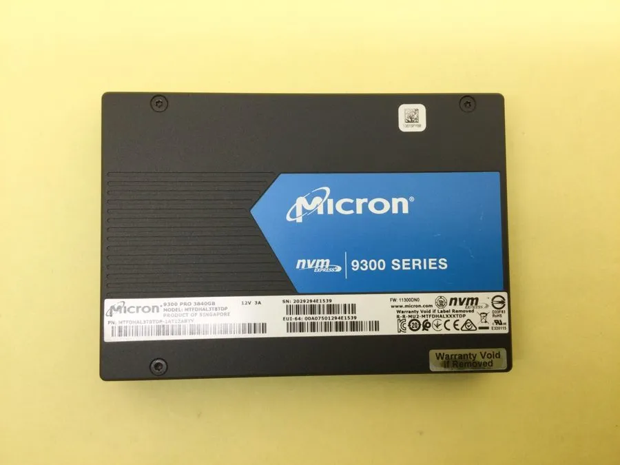 SSD-накопитель MTFDHAL3T8TDP Micron 9300 PRO 3.84TB PCI-E 3.0 x4 NVMe 2.5" TLC S