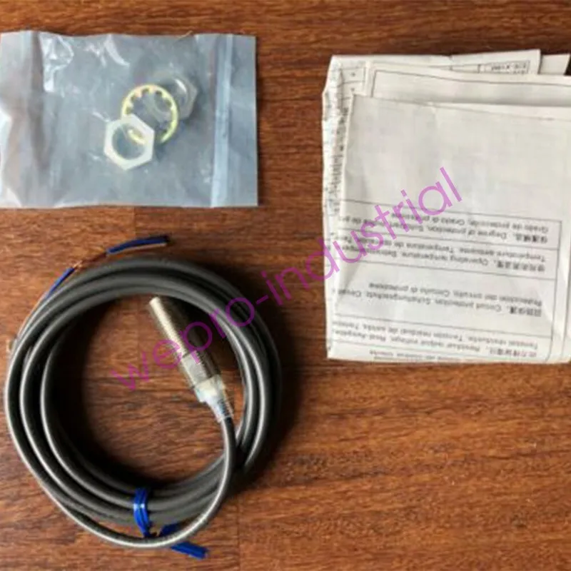 Датчик приближения E2E-X2E2