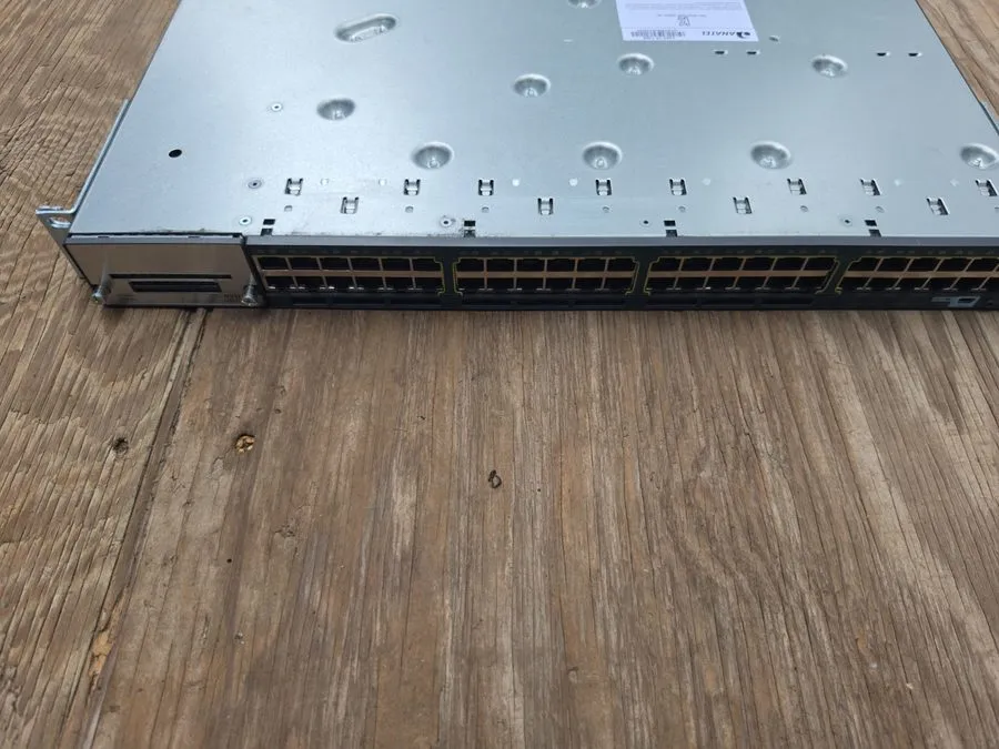 Коммутатор TNY-WS3750X-3560X (A) Cisco Catalyst 3750-X Series POE+ 48 Port Switc — фото лота 1