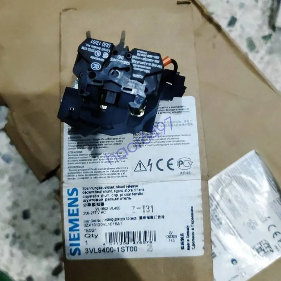 Автоматический выключатель SIEMENS 3VL9400-1ST00 CIRCUIT BREAKER 208-277 VAC
