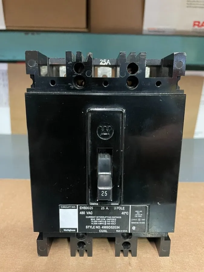 Автоматический выключатель Eaton / Westinghouse EHB3025 Molded Case 25A 3 Pole 4