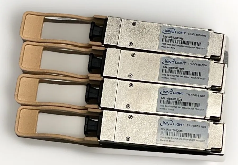 Трансивер InnoLight TR-FC85S-N00 100G BASE QSFP28 SR4 850nm Transceiver QSFP