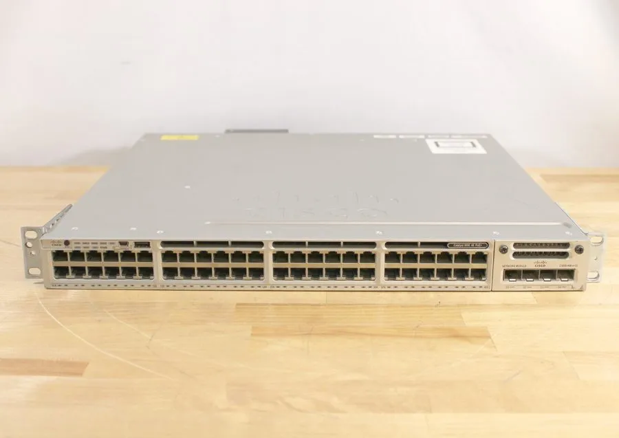 Коммутатор Cisco WS-C3850-48P L V06 48-Port GigE PoE Switch with C3850-NMN-2-10G