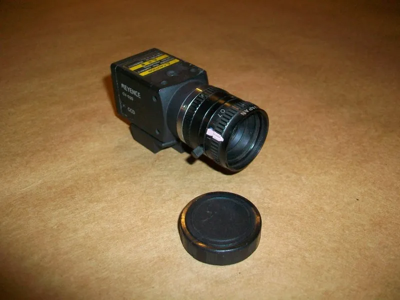Камера машинного зрения KEYENCE CV-020 CCD Vision Camera w/ 35mm 1:1.9 Lens