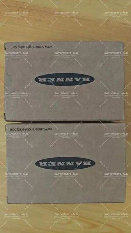 Фотоэлектрический датчик BANNER Q4XTBLAF500-Q8 Photoelectric Sensor 10-30V dc