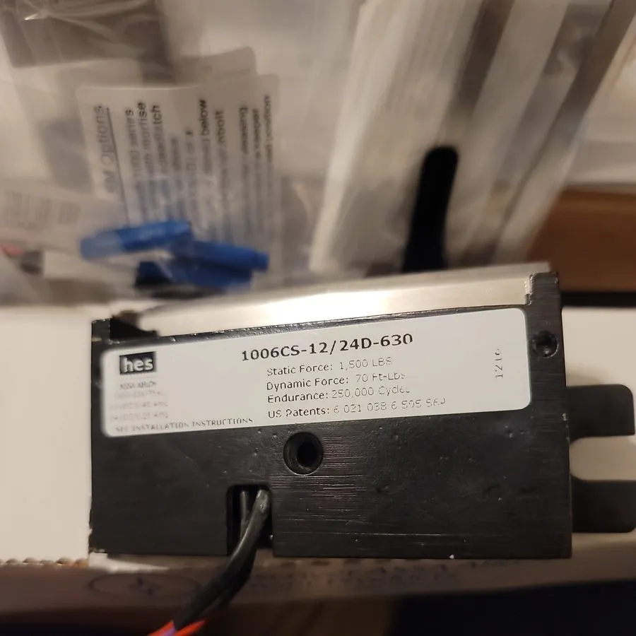 Оборудование видеонаблюдения Assa Abloy Electric Strike HES SmartStrike Complete