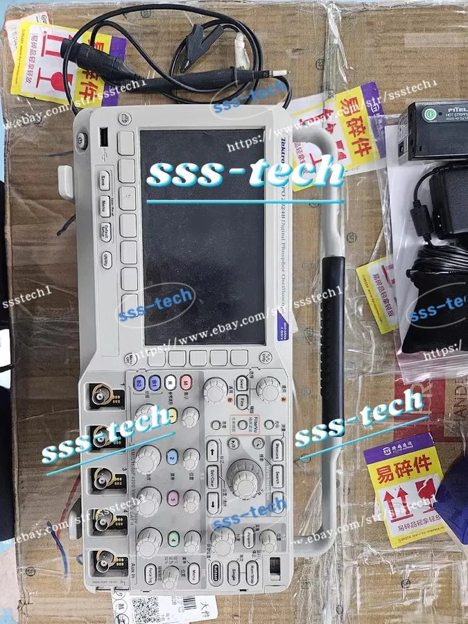 Осциллограф Tektronix DPO2024B, 200MHZ,4Ch, 1GS/s Oscilloscope