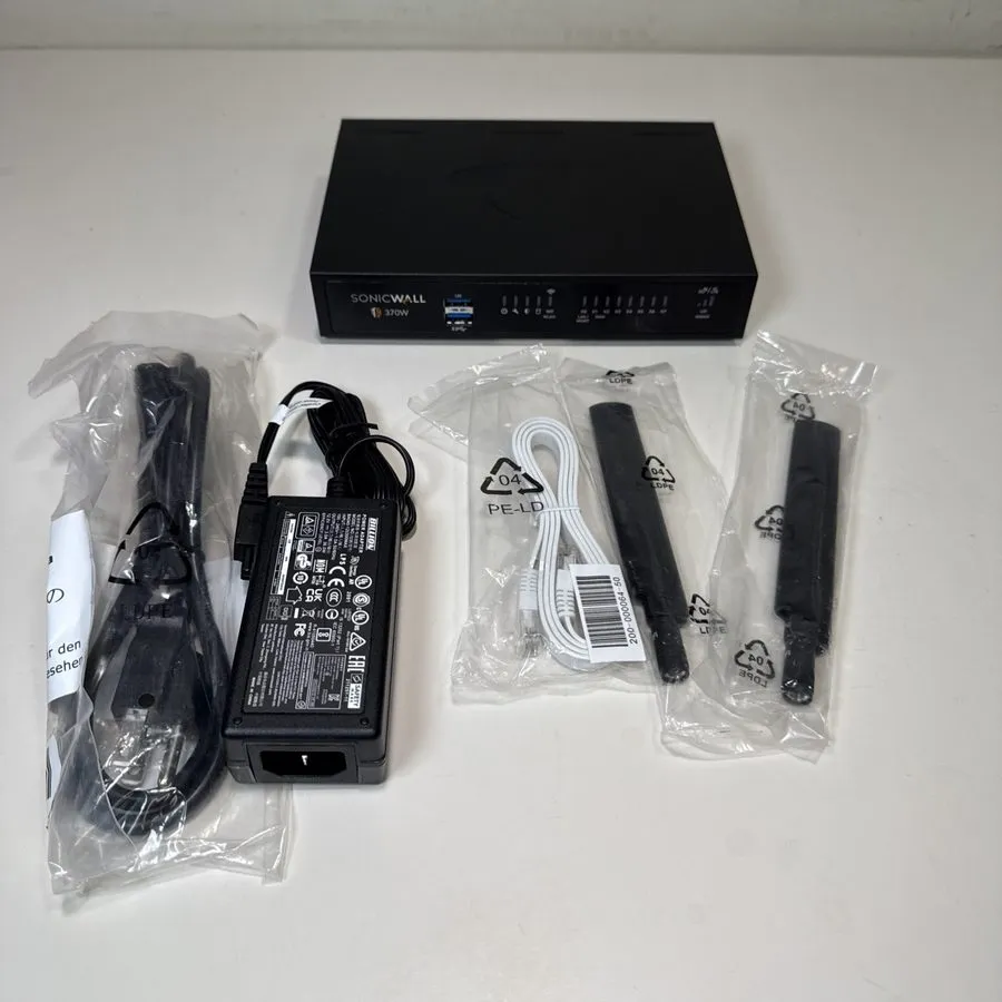 Межсетевой экран Sonicwall TZ370W Wireless Network Security Appliance (02-SSC-28 — фото лота 1