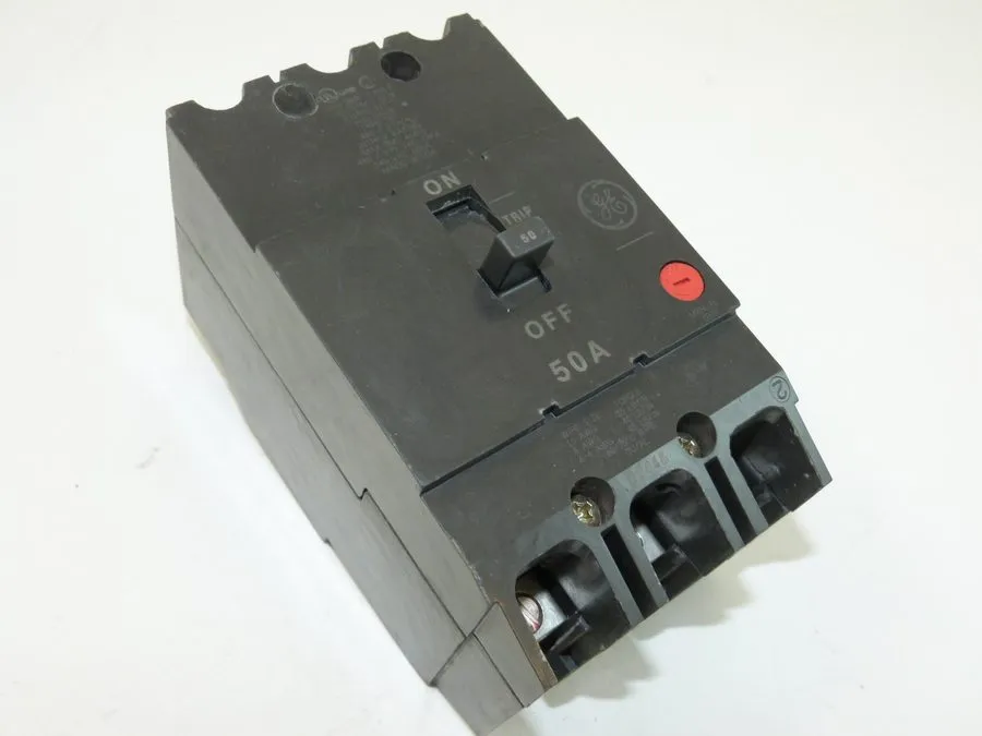 Автоматический выключатель GE TEY350 Circuit Breaker 3 Pole 50 Amp 480V Refurbis