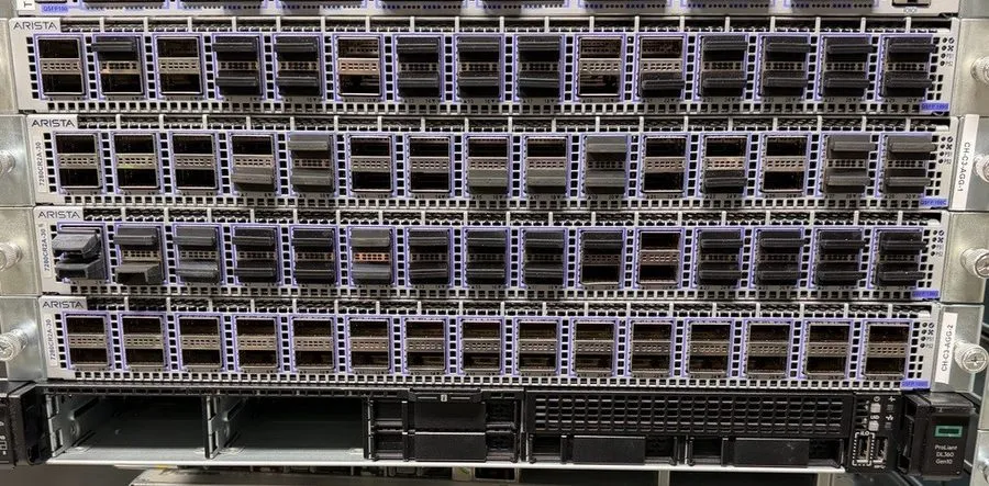 Коммутатор Arista DCS-7280CR2A-30-F 30 Port 30x100GB QSFP28 Switch