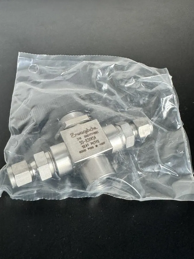 Клапан Swagelok SS-83XKS4 Stainless Steel 3-Piece High Pressure 3-Way Ball Valve