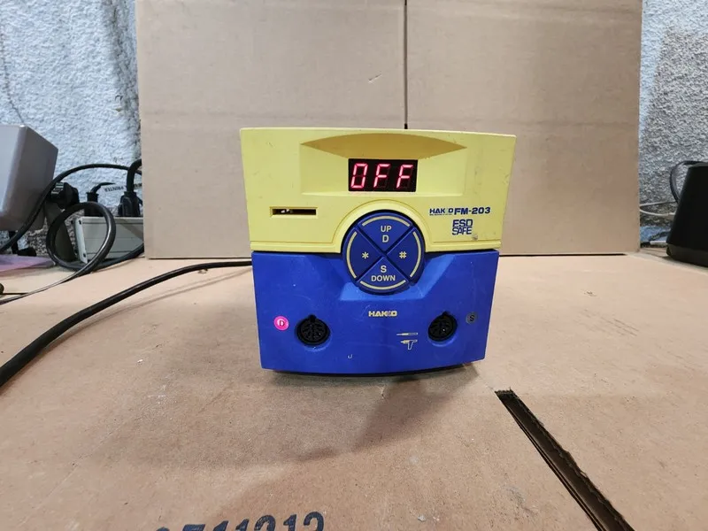 Паяльная станция FM-203