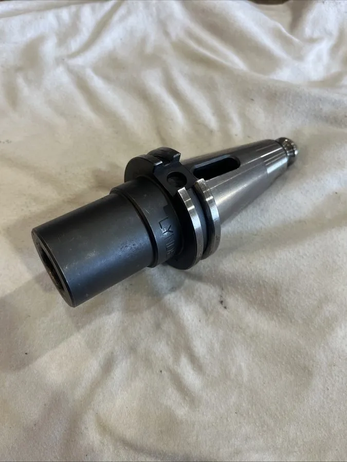 Режущий инструмент LYNDEX C4004-0003 CAT40 3MT Tool Holder 3” Projection Morse T — фото лота 1