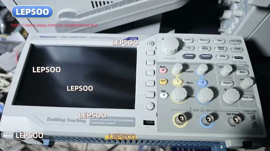 Осциллограф Tektronix TBS1102B-EDU Digital Oscilloscope 100MHz