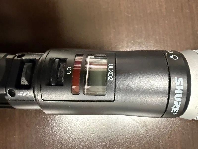 Радиосистема Shure ULXD2/B87A Wireless Handheld Microphone Transmitter V50 Band — фото лота 2