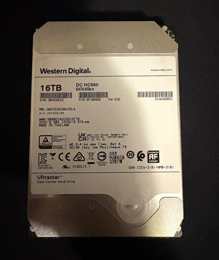 Жёсткий диск WD WUH721816ALE6L4 16TB SATA Ultrastar DC HC550 3.5" LFF Hard Drive