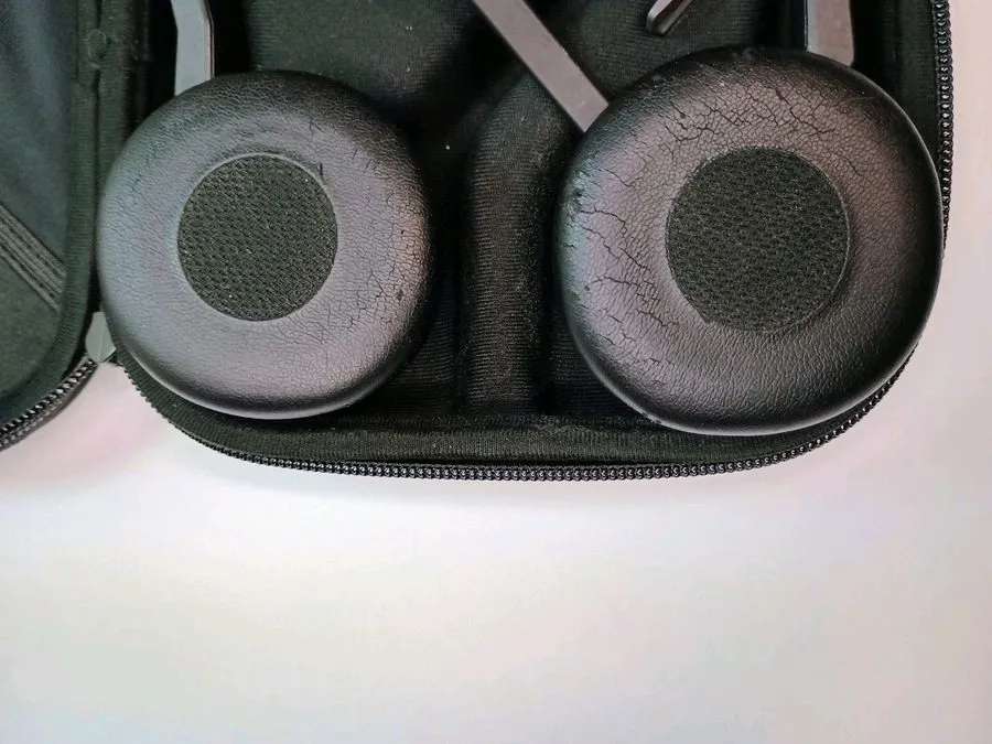 VoIP-шлюз Jabra Evolve 75 HSC040W Wireless Bluetooth Headset ANC W/ Case /Dongle
