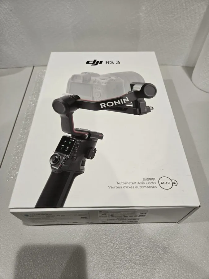 Фотокамера DJI RS 3 Handheld Professional Gimbal (CP.RN.00000216.01)