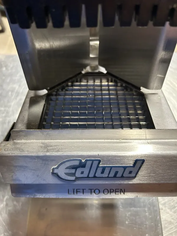 Вакуумная присоска Edlund FDW-038 Titan Max-Cut Manual 3/8" Dicer with Suction C — фото лота 2