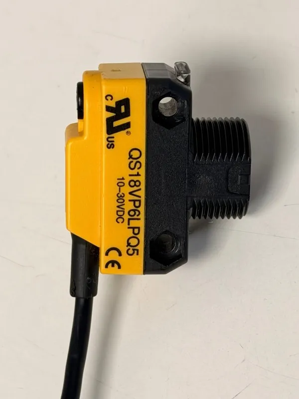 Фотоэлектрический датчик Banner QS18VN6LPQ5 Photoelectric Sensor 10-30 VDC