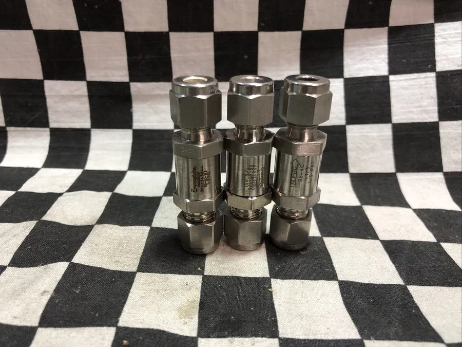 Клапан SWAGELOK SS-4C-1/3, Poppet Check Valve 1/4" 1/3 PSIG