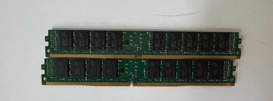 Модуль памяти Micron 32GB DDR4 RAM PC4-2400T ECC RDIMM MTA36ADS4G72PZ-2G3 — фото лота 1