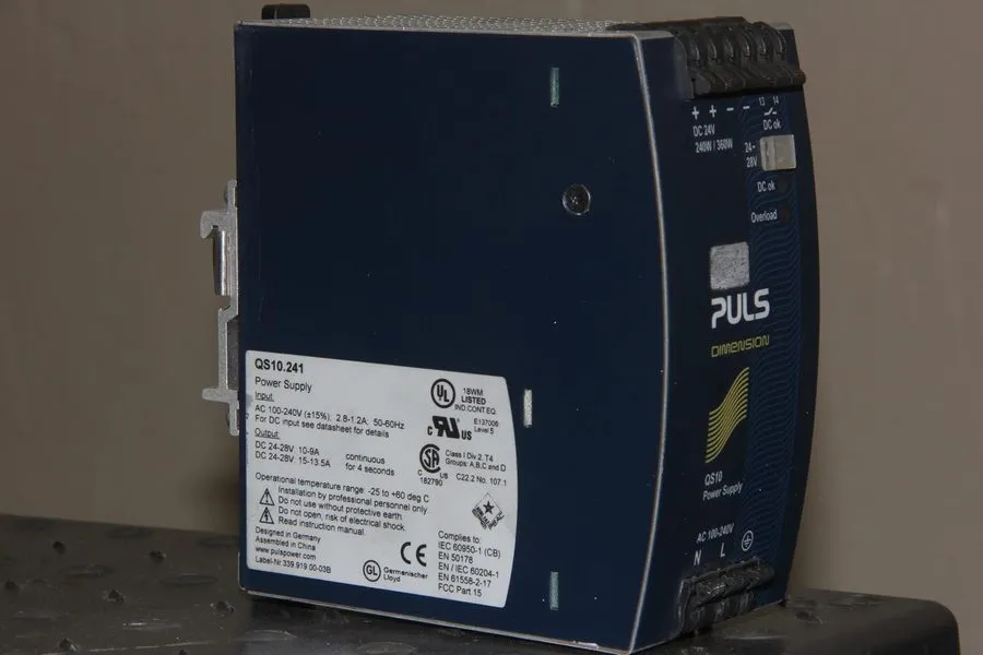 Блок питания PULS QS10.241 240W 10A Single Phase DIN Rail Power Supply 24-28VDC
