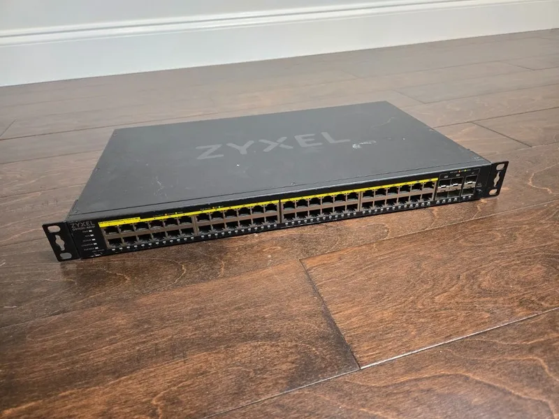 Коммутатор ZYXEL GS1920-48HPv2 48-Port Gigabit Nebula Cloud Smart Managed PoE Sw