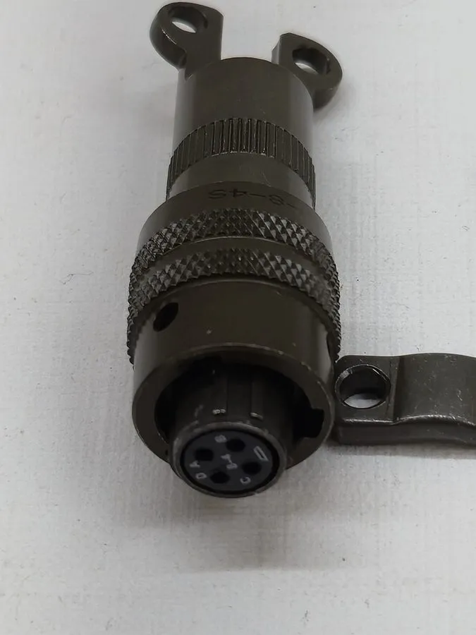 Разъём Amphenol Connector Assembly P/N AU71-573891-04S PT06J-6-4S — фото лота 2