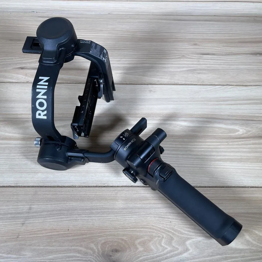 Фотокамера DJI Ronin-SC2 Handheld 3-Axis Camera Gimbal Stabilizer w/ Tripod Base